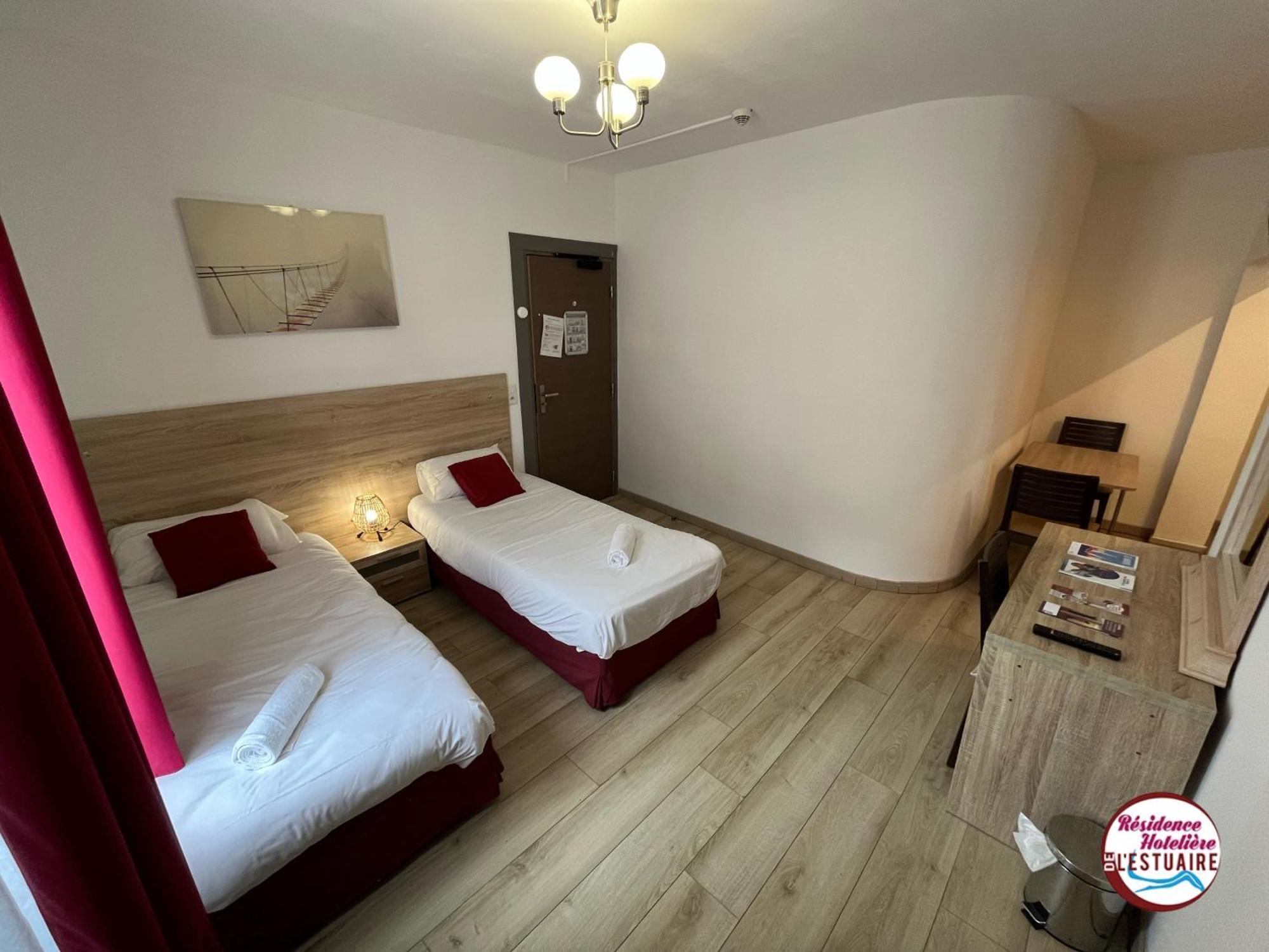 Residence Hoteliere De L'Estuaire Le Havre Exteriör bild
